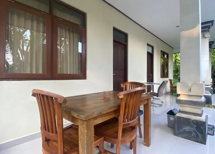 Dodit House Hotel *